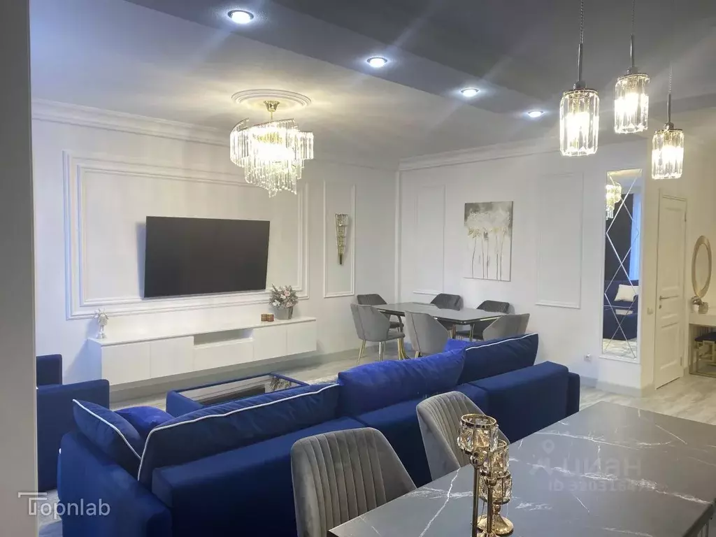 2-к кв. Кабардино-Балкария, Нальчик ул. Толстого (81.1 м) - Фото 1