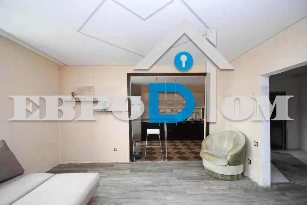 3-к кв. Омская область, Омск просп. Комарова, 15к3 (86.3 м) - Фото 1