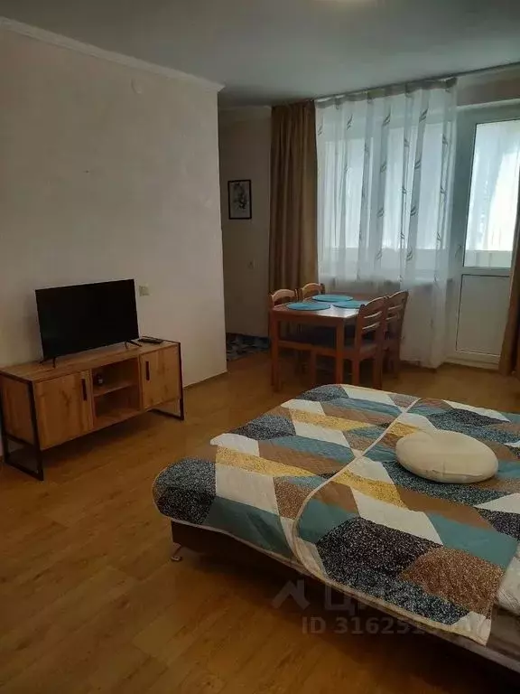 1-к кв. Крым, Феодосия ул. Профсоюзная, 41 (36.0 м) - Фото 0