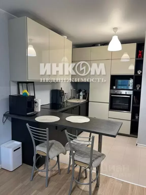 1-к кв. Москва ул. Саларьевская, 8к2 (40.9 м) - Фото 1