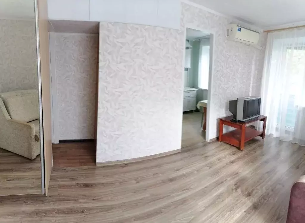 1-к кв. Волгоградская область, Волгоград ул. 64-й Армии, 36 (32.0 м) - Фото 1