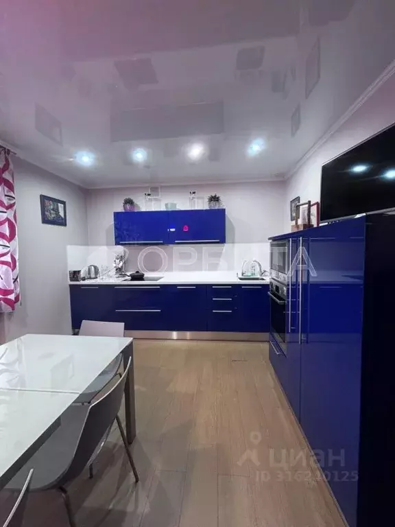 4-к кв. Тюменская область, Тюмень Широтная ул., 100к5 (139.5 м) - Фото 0