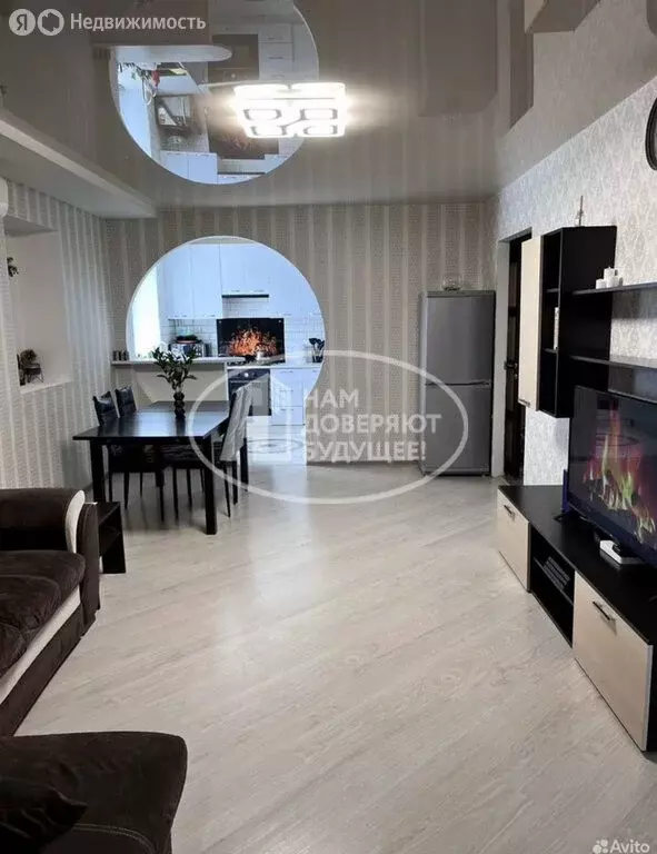 4-комнатная квартира: Чусовой, улица 50 лет ВЛКСМ, 14 (629 м) - Фото 2