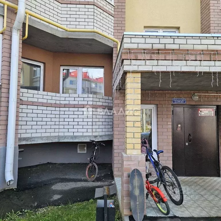 2-к кв. Владимирская область, Ковров ул. 9 Мая, 10 (59.9 м) - Фото 1
