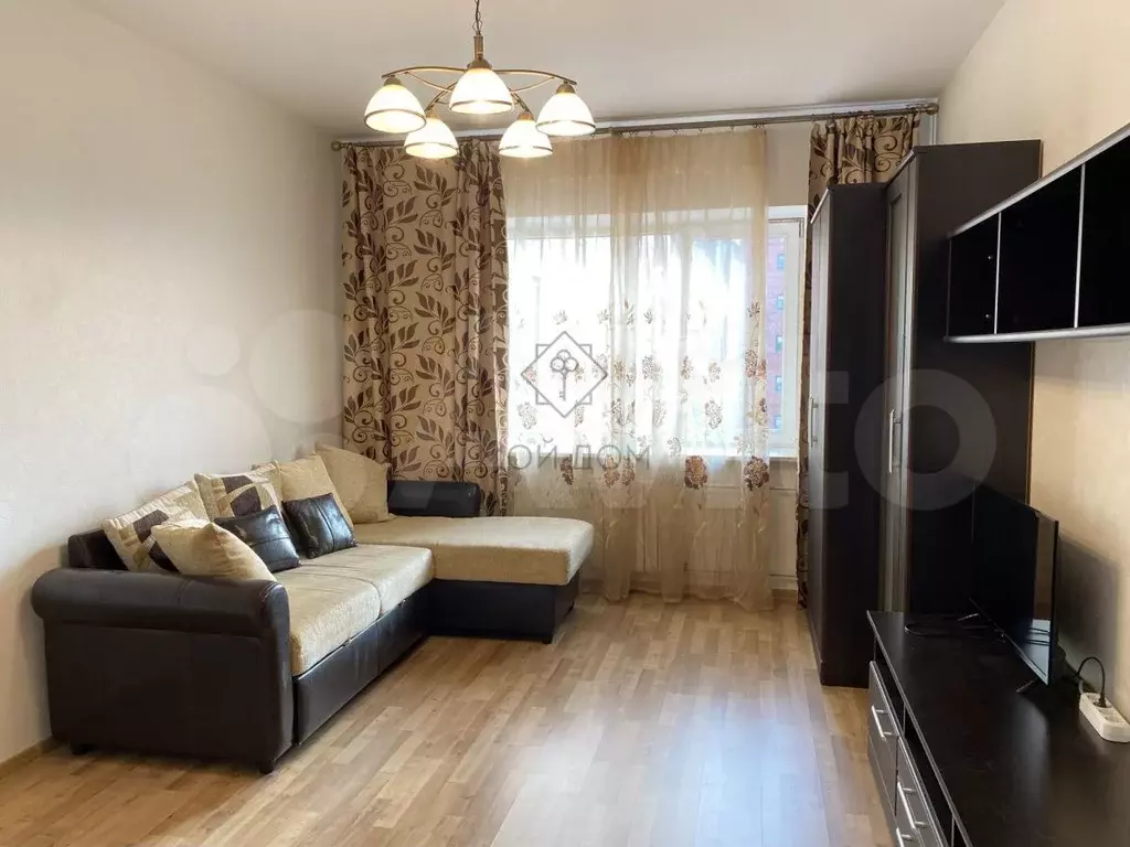 1-к. квартира, 42 м, 5/13 эт. - Фото 1