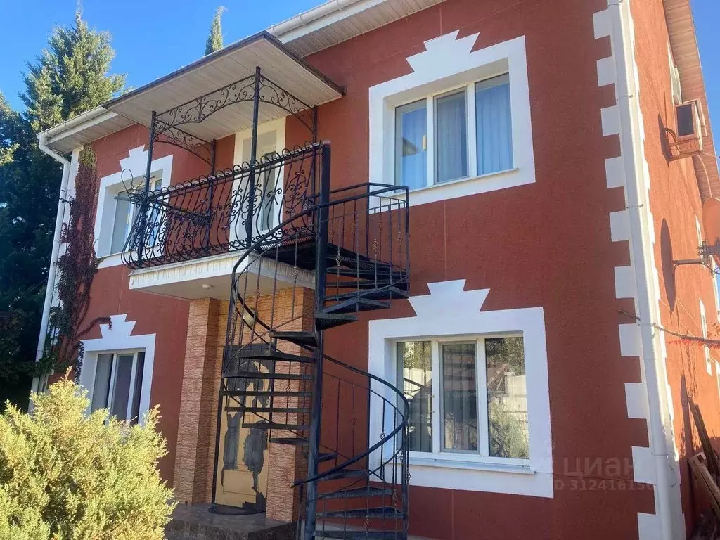 Дом в Севастополь ул. Александера, 4 (249 м) - Фото 0