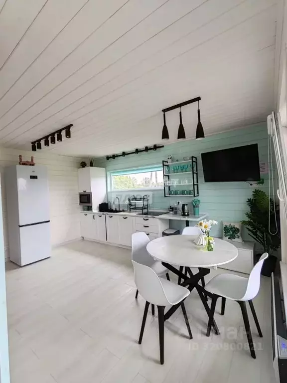 Дом в Владимирская область, Александровский муниципальный округ, д. ... - Фото 1