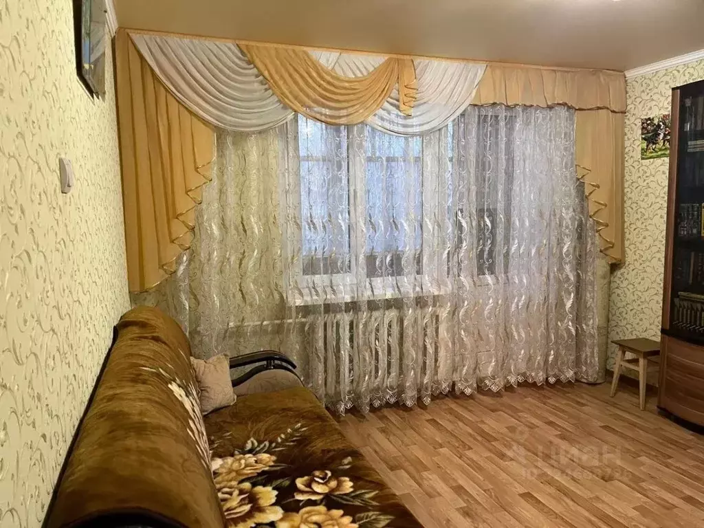 2-к кв. Татарстан, Набережные Челны ул. Шамиля Усманова, 12 (42.1 м) - Фото 2