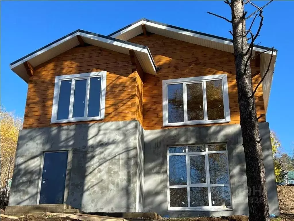 Дом в Иркутская область, Иркутский муниципальный округ, Маркова рп, ... - Фото 1