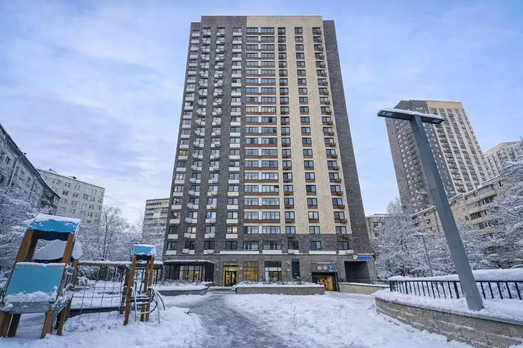 Гараж в Москва ул. Лавочкина, 6 (13 м) - Фото 1