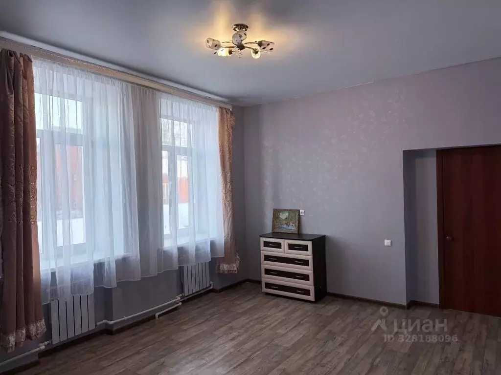 1-к кв. Башкортостан, Ишимбай Стахановская ул., 56А (33.7 м) - Фото 2