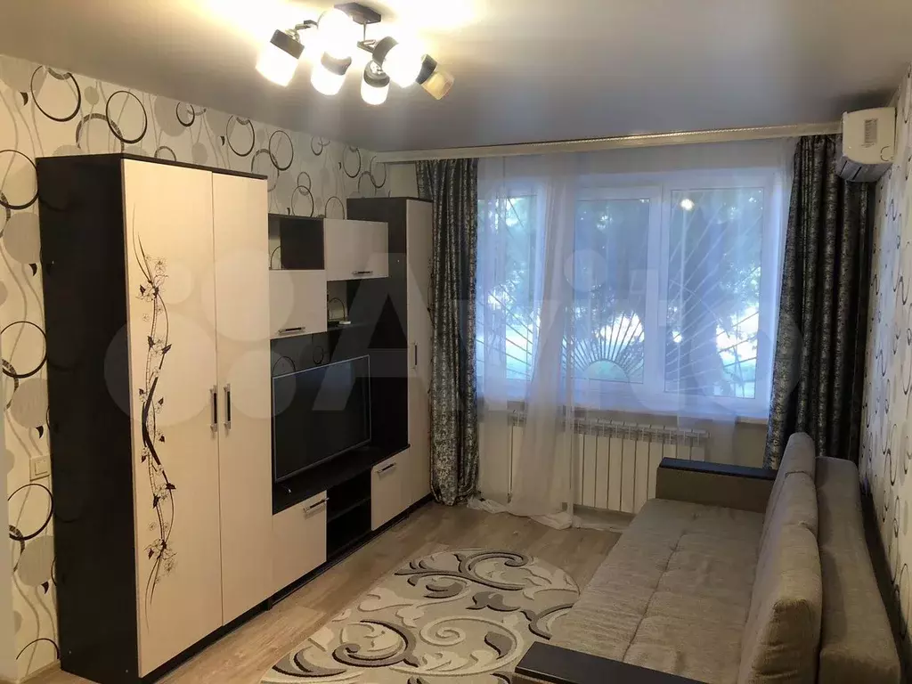 1-к. квартира, 30 м, 1/9 эт. - Фото 0