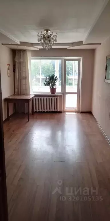 3-к кв. Удмуртия, Сарапул ул. Калинина, 7 (59.0 м) - Фото 0