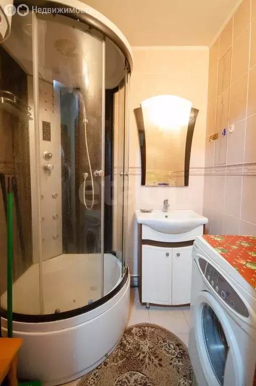 2-комнатная квартира: Заводоуковск, Сибирская улица, 5А (49 м) - Фото 1