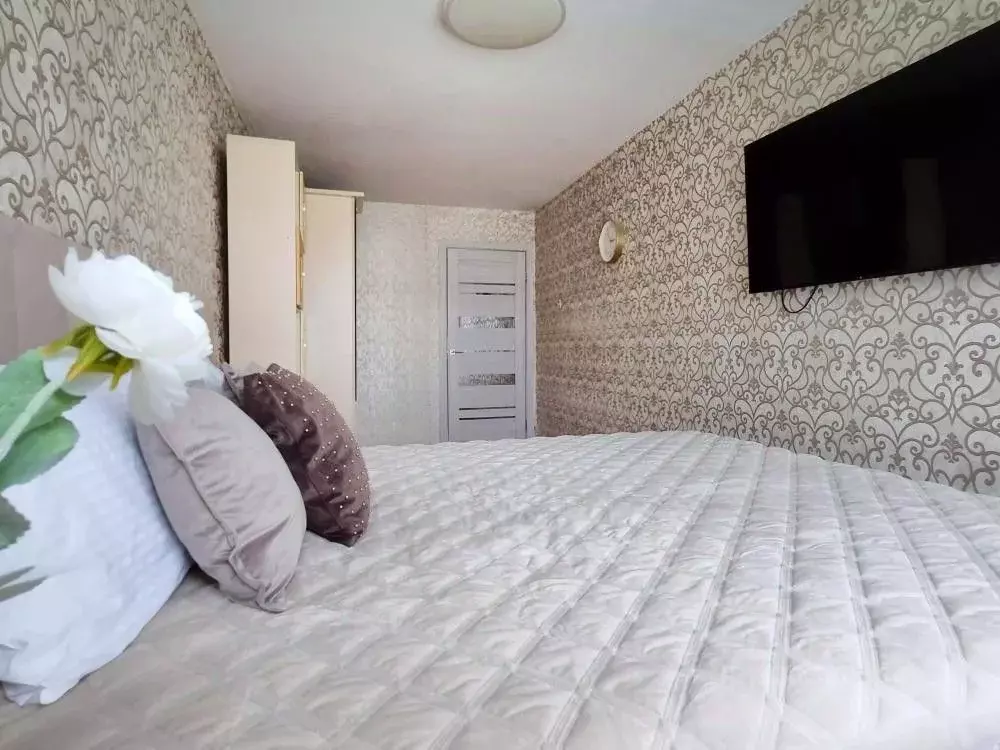2-к кв. Иркутская область, Иркутск Байкальская ул., 280 (45.3 м) - Фото 1