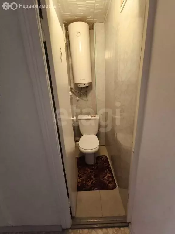 2-комнатная квартира: Заводоуковск, улица Дзержинского, 5 (50 м) - Фото 2