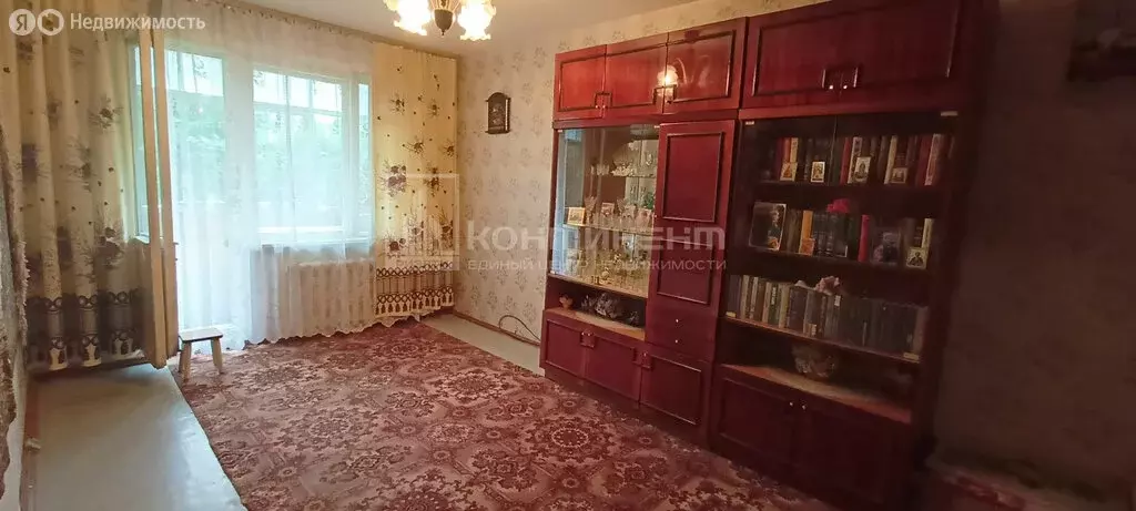2-комнатная квартира: Собинка, улица Мира, 10 (48 м) - Фото 1