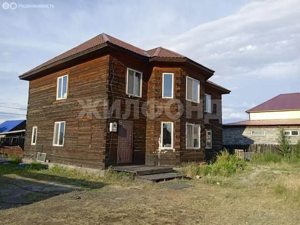 Дом в Кызыл, Центральная улица (192 м) - Фото 1