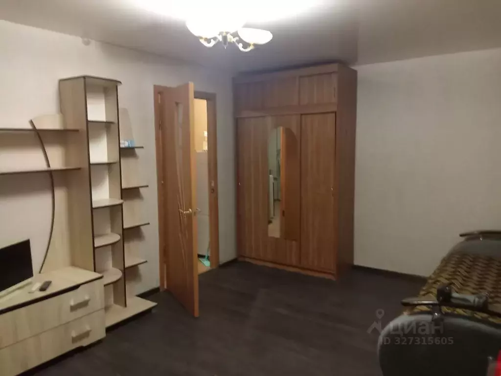 2-к кв. Пензенская область, Пенза ул. Калинина, 82 (40.0 м) - Фото 1