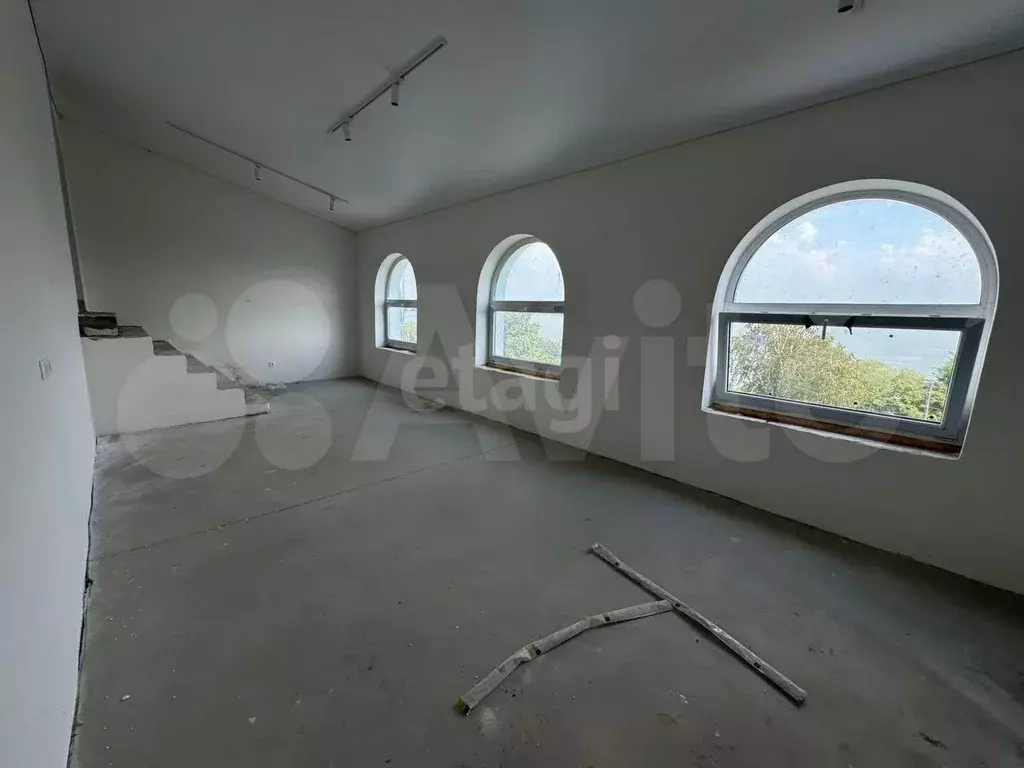2-к. квартира, 85 м, 3/3 эт. - Фото 1