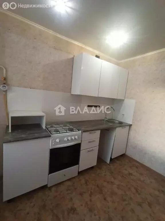 3-комнатная квартира: Стерлитамак, улица Артёма, 23 (61.5 м) - Фото 1