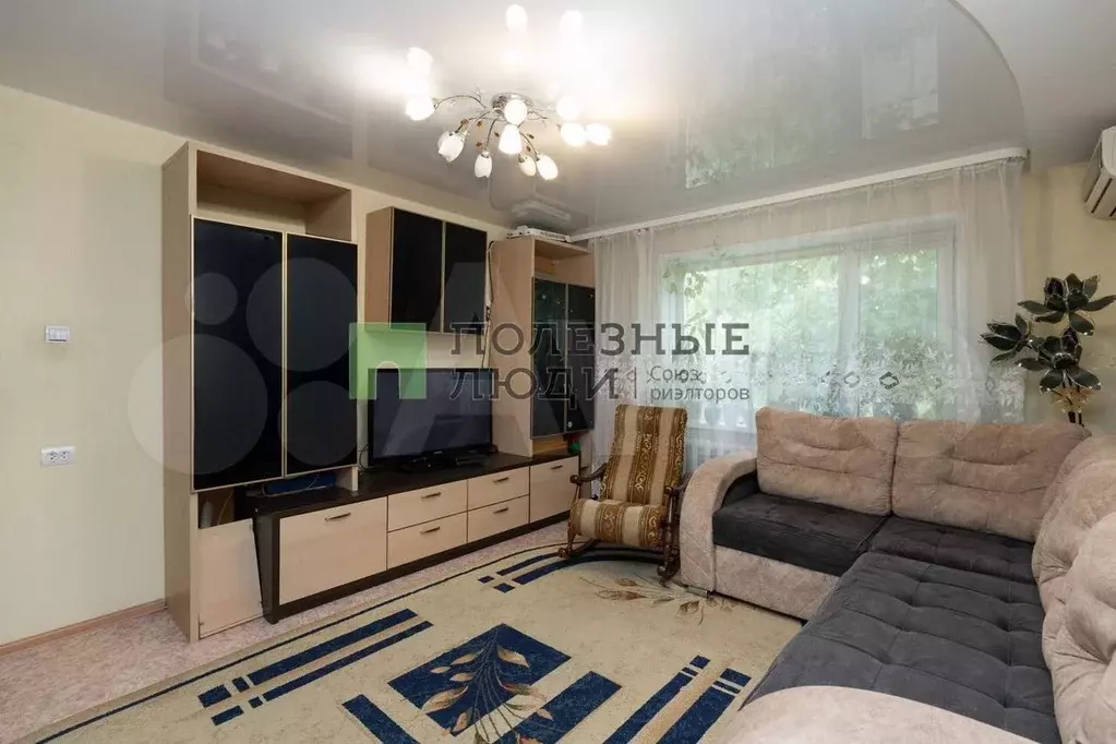4-к. квартира, 87 м, 2/5 эт. - Фото 0