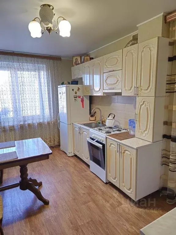 2-к кв. Чувашия, Чебоксары ул. Богдана Хмельницкого, 127к1 (58.4 м) - Фото 0