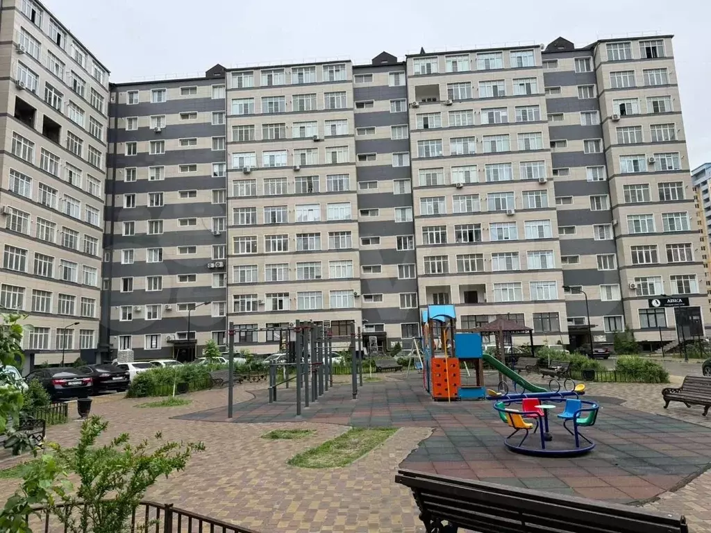 1-к. квартира, 50 м, 7/10 эт. - Фото 1