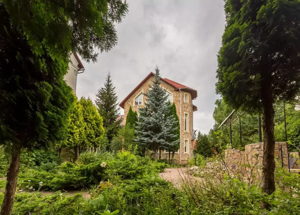 Коттедж в Московская область, Химки Старбеево кв-л, ул. Свердлова, ... - Фото 1