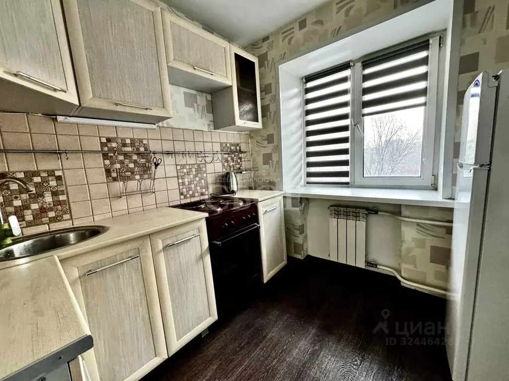 1-к кв. Красноярский край, Красноярск Свободный просп., 51 (32.5 м) - Фото 1