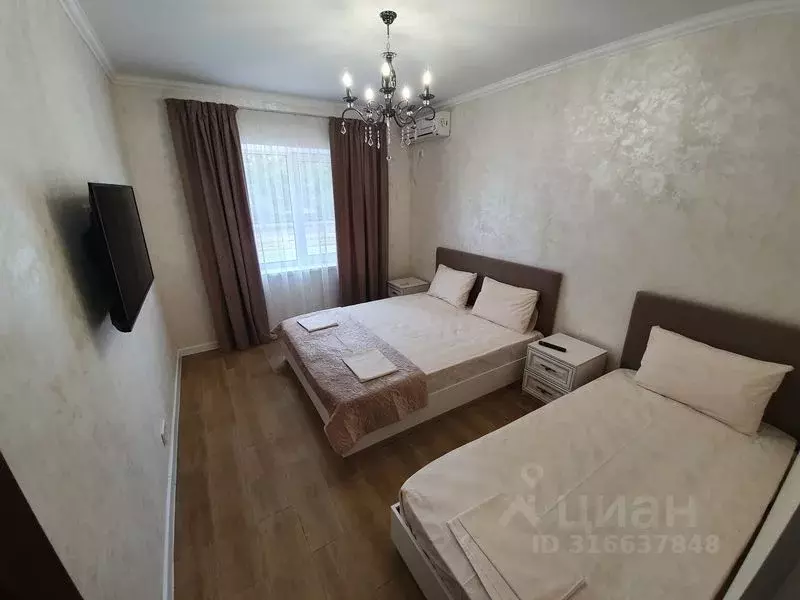 Дом в Крым, Евпатория ул. Маяковского, 8/5 (120 м) - Фото 0