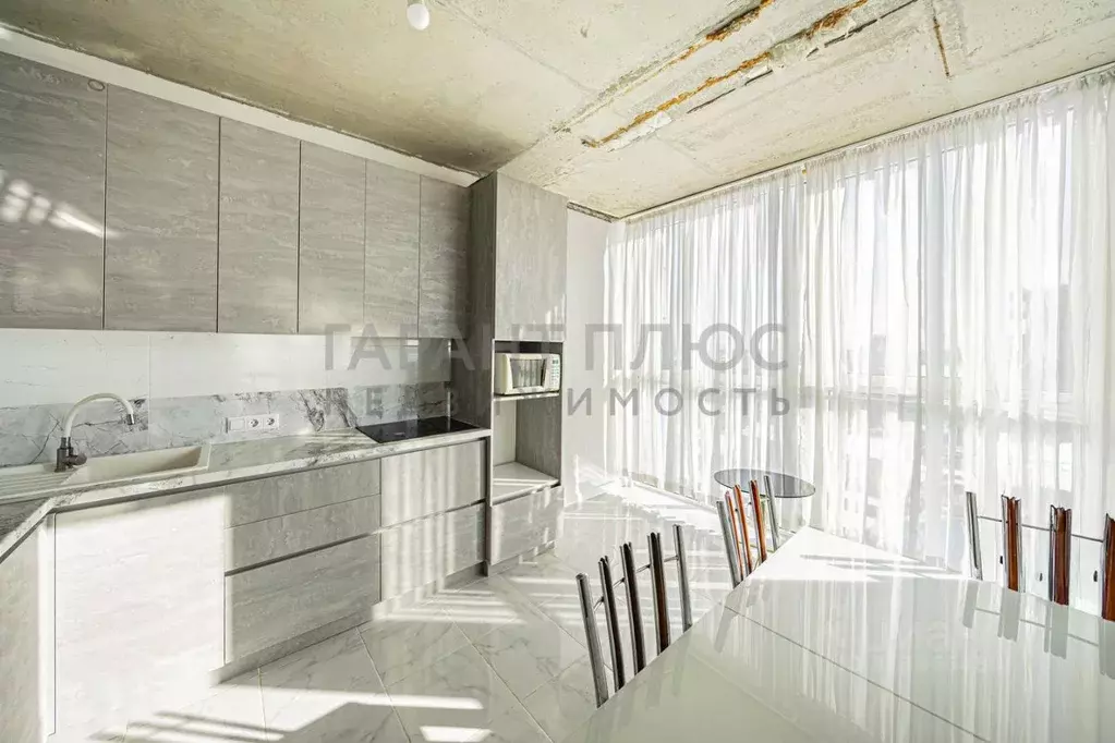 2-к кв. Липецкая область, Липецк ул. Фрунзе, 81 (65.0 м) - Фото 0