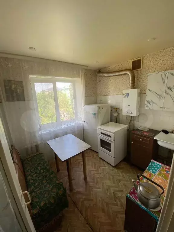 2-к. квартира, 42 м, 5/5 эт. - Фото 0