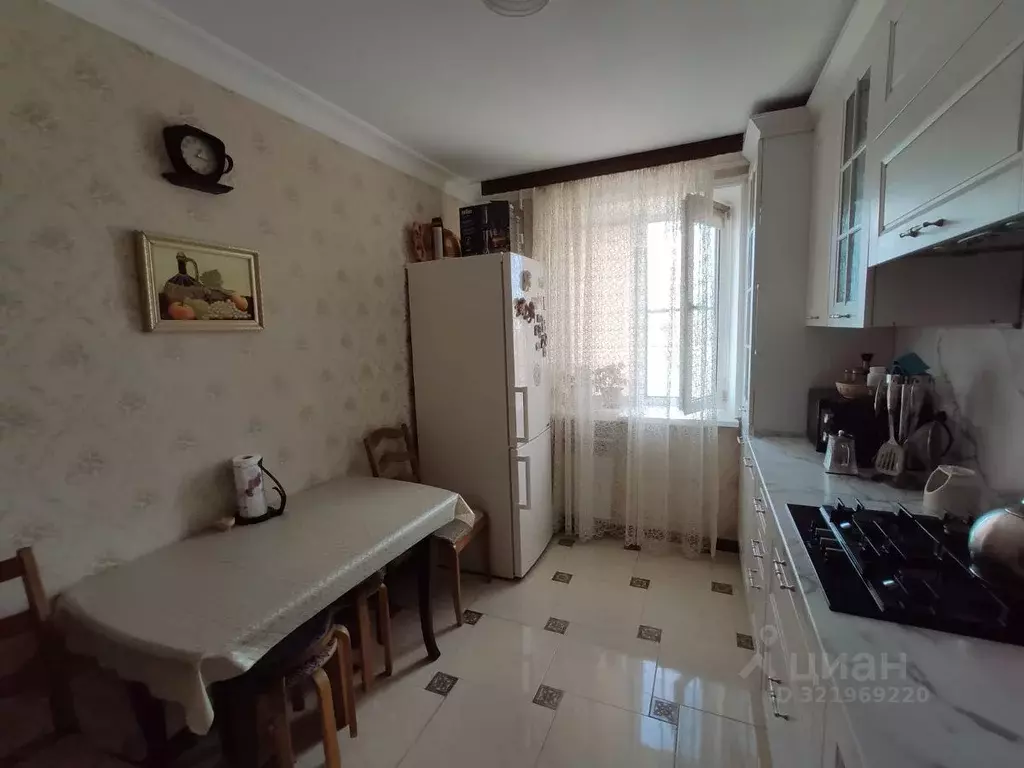 3-к кв. Дагестан, Махачкала ул. Учительская, 13к2 (70.0 м) - Фото 2