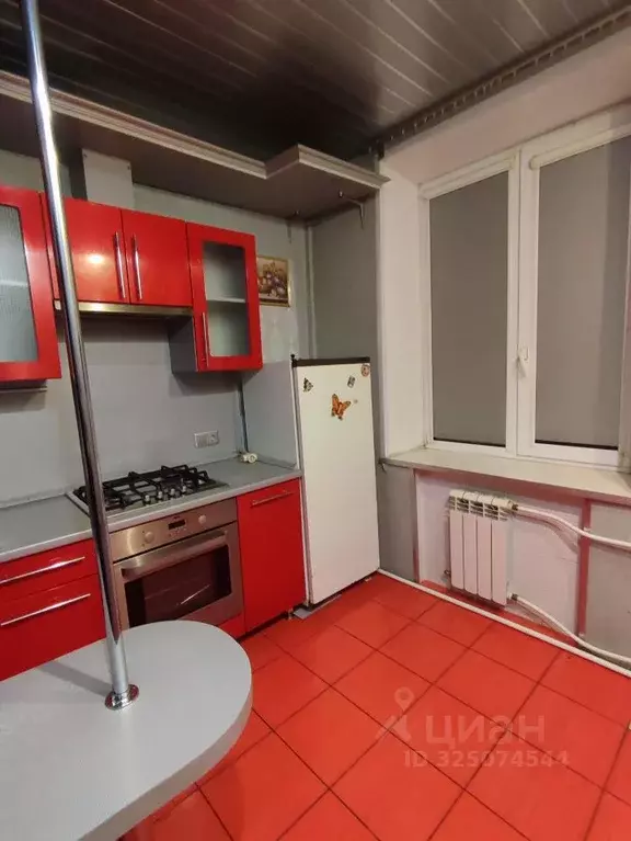 3-к кв. Ленинградская область, Волхов ул. Коммунаров, 20 (71.2 м) - Фото 2