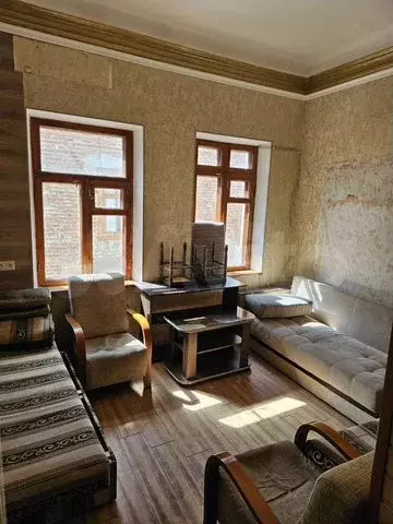 2-к. квартира, 40 м, 1/1 эт. - Фото 0