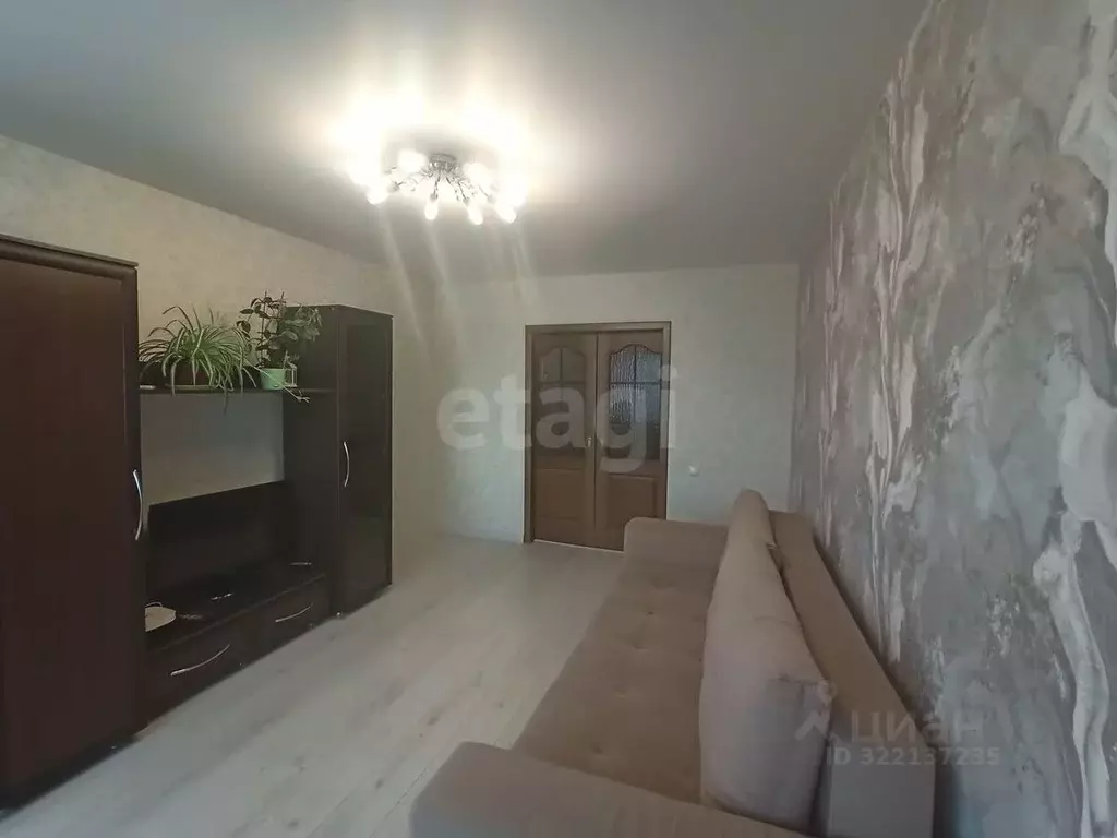 2-к кв. Волгоградская область, Волгоград ул. Космонавтов, 39А (50.9 м) - Фото 1