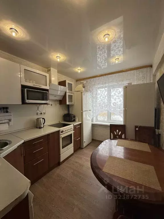 3-к кв. Иркутская область, Братск ул. Рябикова, 1 (60.2 м) - Фото 1