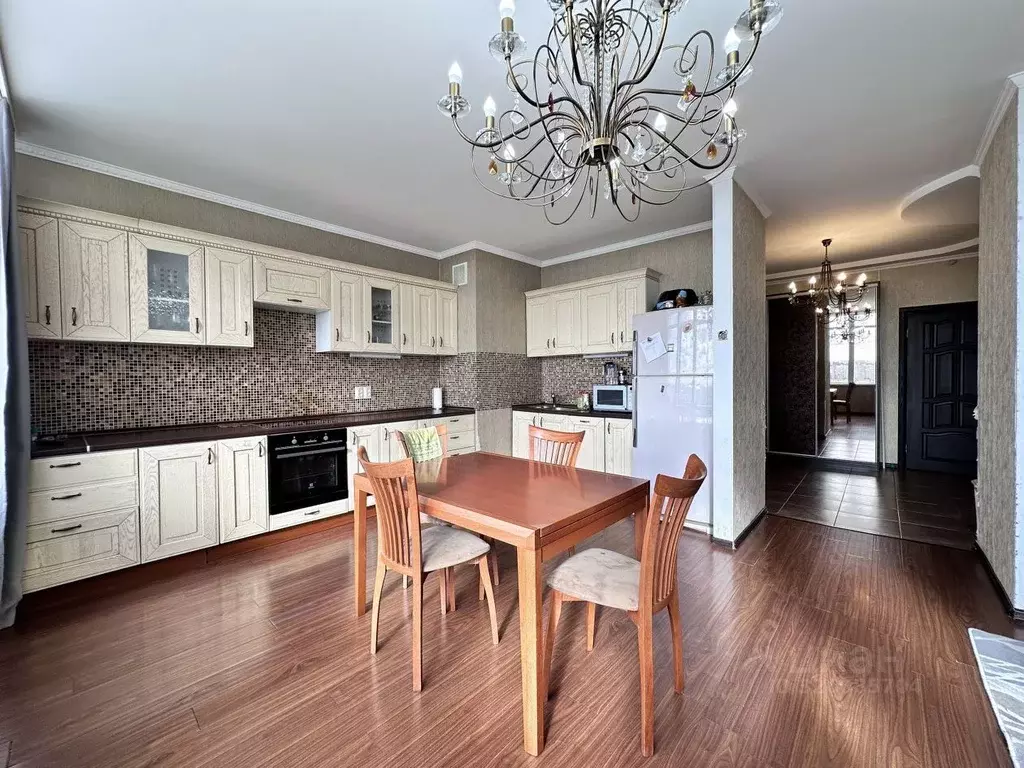 2-к кв. Санкт-Петербург Хасанская ул., 10к2 (100.0 м) - Фото 1