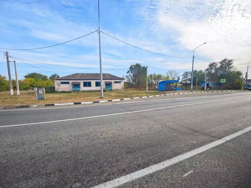 Дом в Краснодарский край, Тихорецкий район, Архангельское с/пос, ... - Фото 1