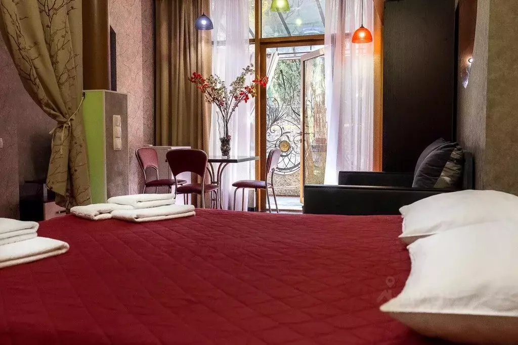 Комната Крым, Алушта аллея Декабристов, 6Б (35.0 м) - Фото 2