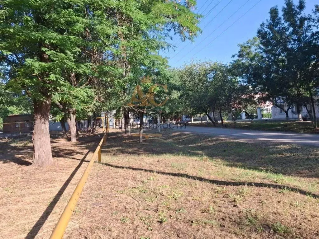 Участок в Крым, Кировское пгт ул. Франко, 4 (10.0 сот.) - Фото 2