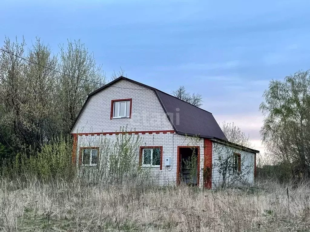 Дом в Тамбовская область, Мичуринский район, Устьинский сельсовет, с. ... - Фото 0