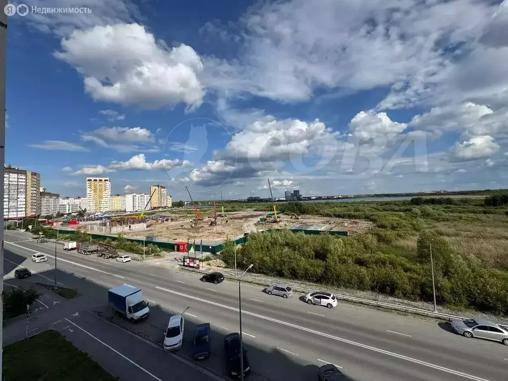 3-комнатная квартира: Тюмень, Лесопарковая улица, 15 (65.8 м) - Фото 0