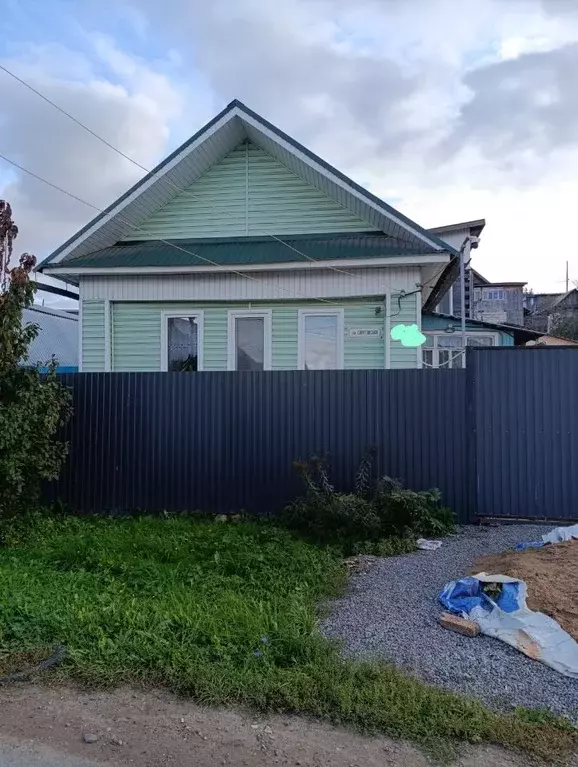 Дом в Удмуртия, Ижевск Саратовская ул. (108 м) - Фото 1