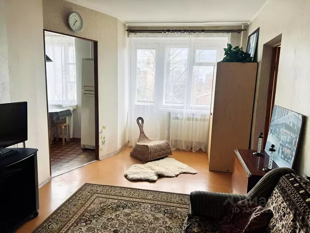 2-к кв. Ростовская область, Ростов-на-Дону Батуринская ул., 13к1 (43.0 ... - Фото 2