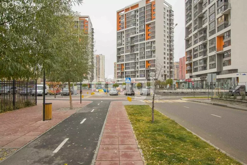 2-комнатная квартира: Тюмень, Тихий проезд, 6 (65.2 м) - Фото 2