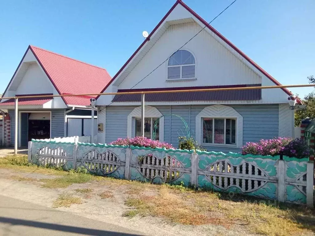 Дом в Белгородская область, Старый Оскол Кооперативная ул. (85 м) - Фото 0