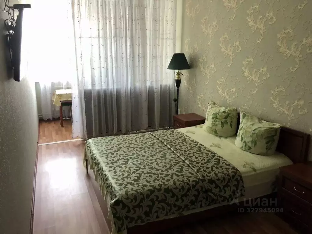 2-к кв. Краснодарский край, Анапа Терская ул., 79 (80.0 м) - Фото 1