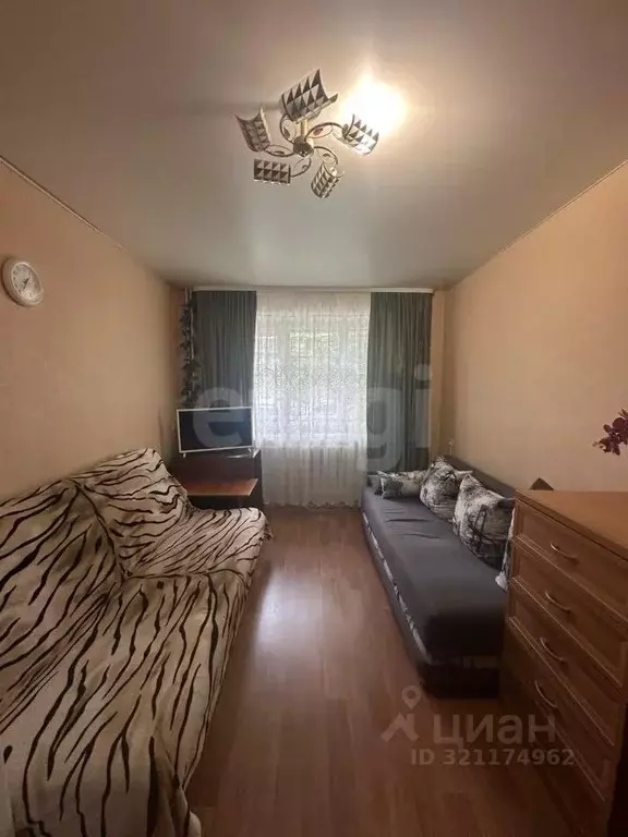 1-к кв. Курганская область, Шадринск ул. Свердлова, 81 (29.5 м) - Фото 1